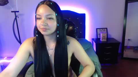 Anne online show from 4, 12, 2024