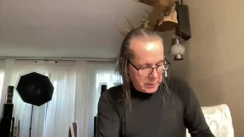  anneonamouse online show from 31, 5, 2026