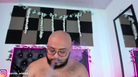 Annie Andrick online show from 24, 4, 2026