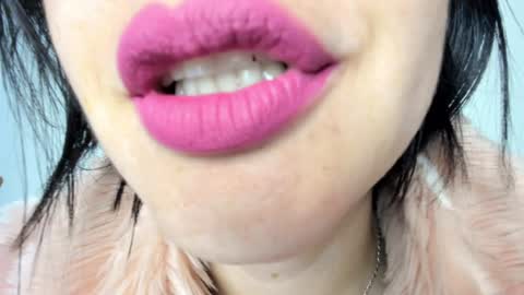 antonia online show from 17, 12, 2024