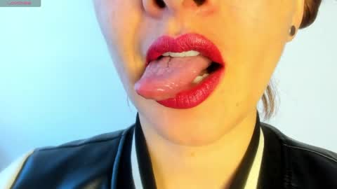 antonia online show from 22, 4, 2026