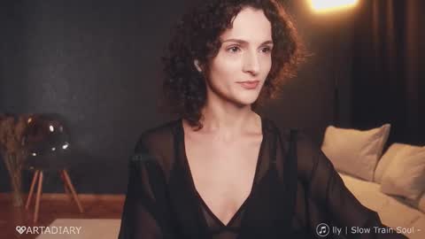 Snapshot of _arta_ chatting on 27, 10, 2025 ARTA online show from 27, 10, 2025