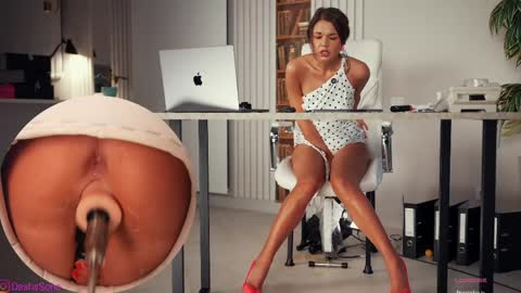 _artporno_ online show from 15, 5, 2026