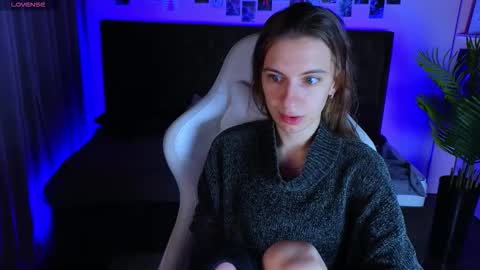 _ash_leyy_ online show from 20, 9, 2025