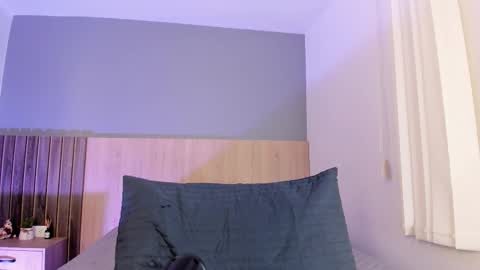 Ashly online show from 1, 10, 2025