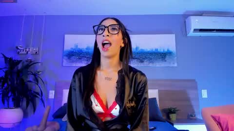 Ashly online show from 26, 3, 2026