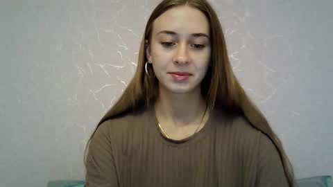 _aurora_sweet online show from 4, 10, 2025