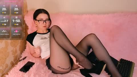 Bella online show from 12, 1, 2025