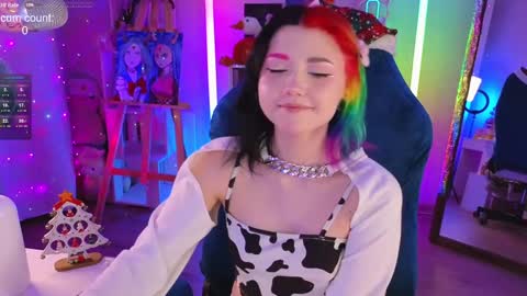 Snapshot of _biscuitty chatting on 8, 1, 2025 Alice .. online show from 8, 1, 2025