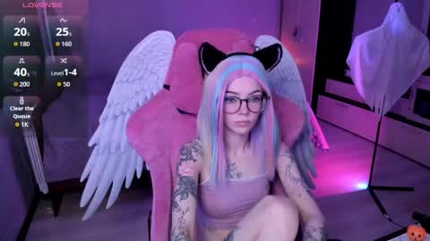 Olivia Subscribe to my Fansly -   online show from 27, 10, 2025