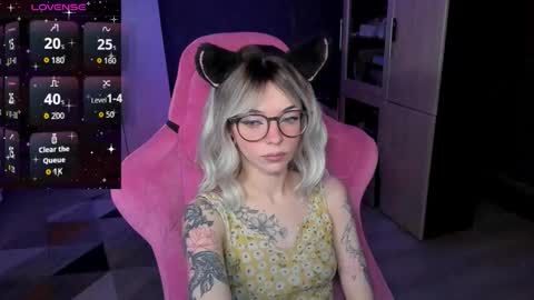 Olivia Subscribe to my Fansly -   online show from 7, 2, 2026