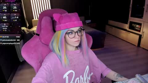 Olivia Subscribe to my Fansly -   online show from 26, 5, 2026