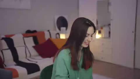 Snapshot of _blackbee_ chatting on 28, 2, 2025 Lili online show from 28, 2, 2025