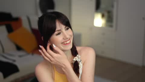 Snapshot of _blackbee_ chatting on 5, 11, 2025 Lili online show from 5, 11, 2025