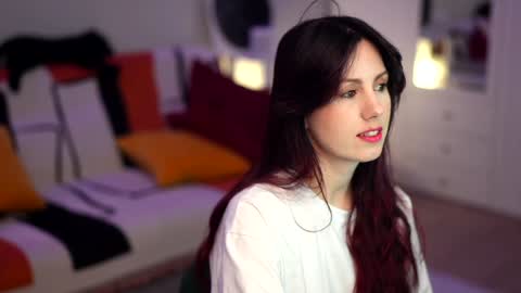 Snapshot of _blackbee_ chatting on 22, 12, 2025 Lili online show from 22, 12, 2025