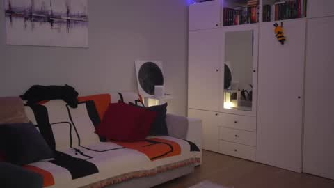 Snapshot of _blackbee_ chatting on 17, 2, 2026 Lili online show from 17, 2, 2026