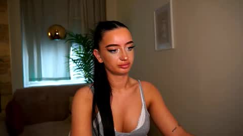 Pearl online show from 21, 3, 2026