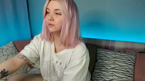 Elizabeth online show from 21, 2, 2025