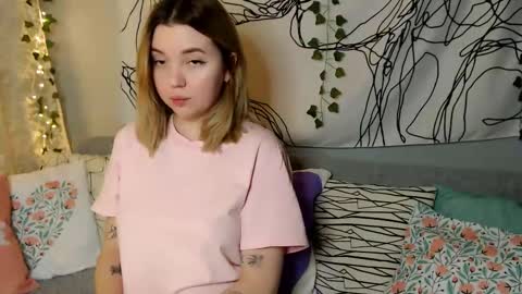 Elizabeth online show from 16, 10, 2025