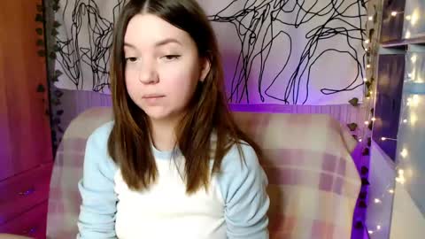 Snapshot of _blonde_barbie_ chatting on 30, 4, 2026 Elizabeth online show from 30, 4, 2026