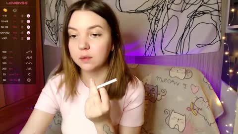 Snapshot of _blonde_barbie_ chatting on 13, 5, 2026 Elizabeth online show from 13, 5, 2026