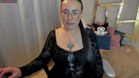 Angie  Independent model online show from 21, 3, 2026
