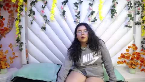 _britany_miller online show from 28, 1, 2025