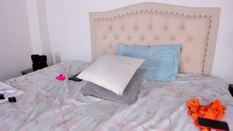 Luciana online show from 8, 3, 2026