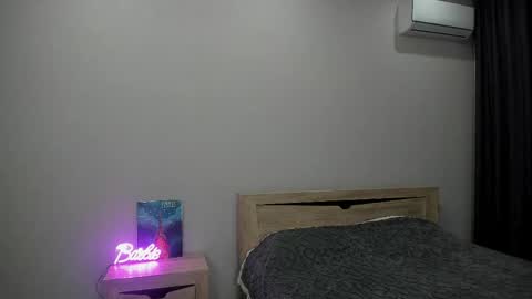   online show from 18, 4, 2026