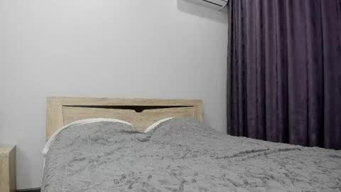   online show from 28, 4, 2026