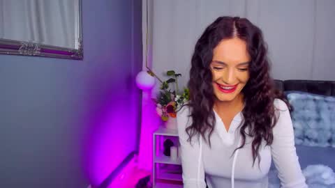 _carlawhite_ online show from 25, 3, 2026