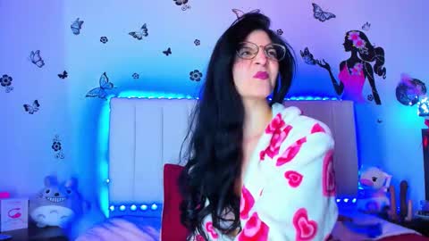 Carolina  online show from 19, 2, 2026