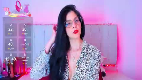 Carolina  online show from 13, 6, 2026