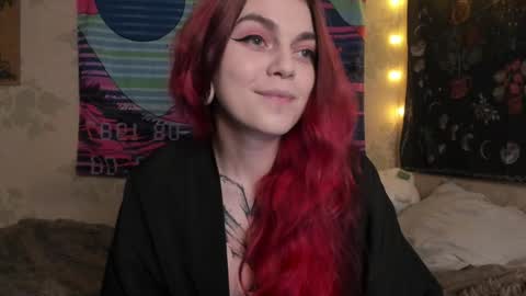 Snapshot of _caroline_coy chatting on 31, 1, 2025 Caroline online show from 31, 1, 2025