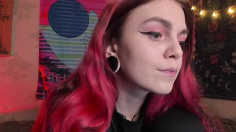 Snapshot of _caroline_coy chatting on 1, 2, 2025 Caroline online show from 1, 2, 2025