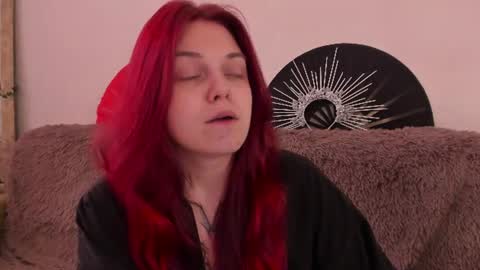 Caroline online show from 19, 7, 2026