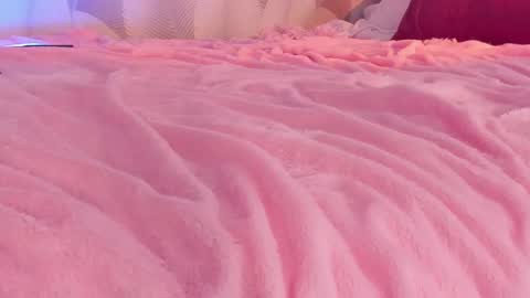 Christina Chris online show from 6, 3, 2025