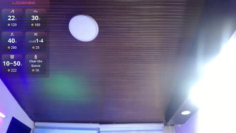 _charlotte_collins_ online show from 16, 9, 2025