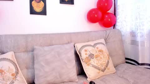 _charlottedavis online show from 5, 3, 2025