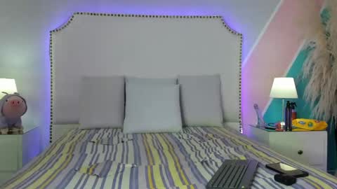 Snapshot of _cherry_fox chatting on 14, 5, 2026 _cherry_fox online show from 14, 5, 2026