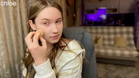 Snapshot of _chloe_miller_ chatting on 1, 11, 2025 _chloe_miller_ online show from 1, 11, 2025