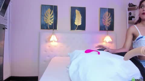 _cinnamon_star online show from 24, 9, 2025