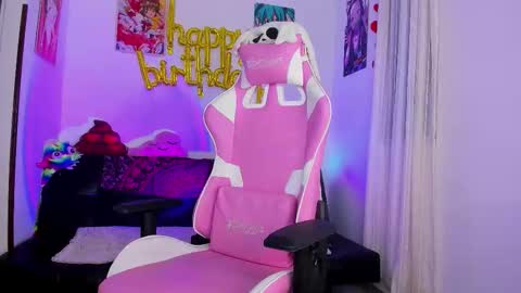  Chloe  online show from 16, 9, 2025