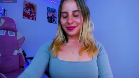  Chloe  online show from 28, 4, 2026