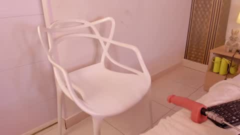 Dakota online show from 9, 3, 2025