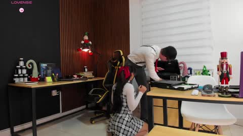 WELCOME TO THE OFFICE online show from 19, 12, 2024