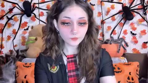 Kate online show from 3, 10, 2025