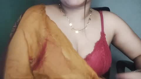 Snapshot of _dreamgirl_0 chatting on 21, 4, 2026 _dreamgirl_0 online show from 21, 4, 2026