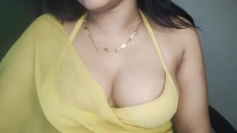 Snapshot of _dreamgirl_0 chatting on 1, 5, 2026 _dreamgirl_0 online show from 1, 5, 2026