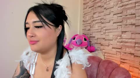 Snapshot of _elarossie_ chatting on 21, 11, 2025 Ela online show from 21, 11, 2025